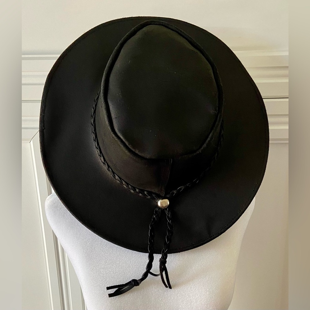 🟢 BLACK LEATHER BOHO COWBOY STYLE HAT W/ BRAIDED BAND - WORN ONCE 🟢